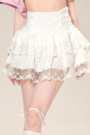 New Style Trends - Sanctum Chains Kawaii Goth Skirt - Outfit Ideas