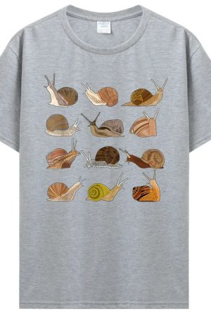 New Style Trends - Snail Graphic Cotton T-Shirt - Outfit Ideas