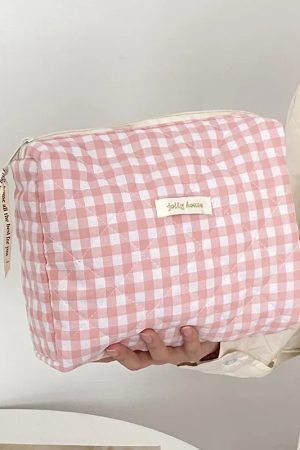 New Style Trends - Soft Checkered Coquette Makeup Bag - Outfit Ideas