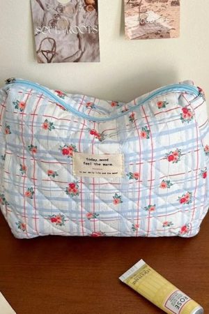 New Style Trends - Soft Checkered Coquette Makeup Bag - Outfit Ideas