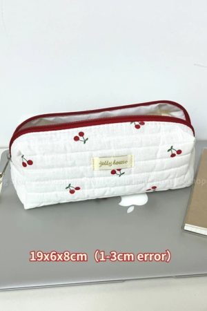 New Style Trends - Soft Checkered Coquette Makeup Bag - Outfit Ideas