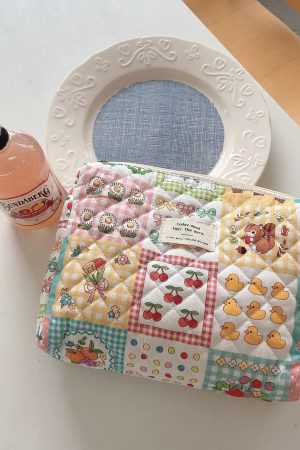 New Style Trends - Soft Checkered Coquette Makeup Bag - Outfit Ideas