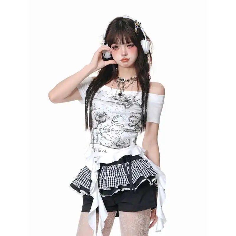 New Style Trends - Starlit Chaos Off-Shoulder Alt Top - Outfit Ideas New Style Trends - Starlit Chaos Off-Shoulder Alt Top - Outfit Ideas