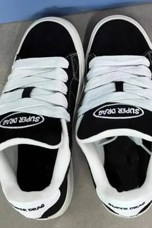 New Style Trends - Super Drag Edgy Skate Sneakers - Outfit Ideas