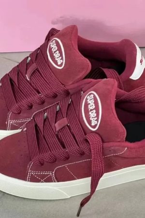 New Style Trends - Super Drag Edgy Skate Sneakers - Outfit Ideas