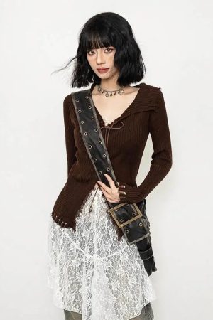 New Style Trends - Wanderer Knit Alt Long Sleeve Top - Outfit Ideas