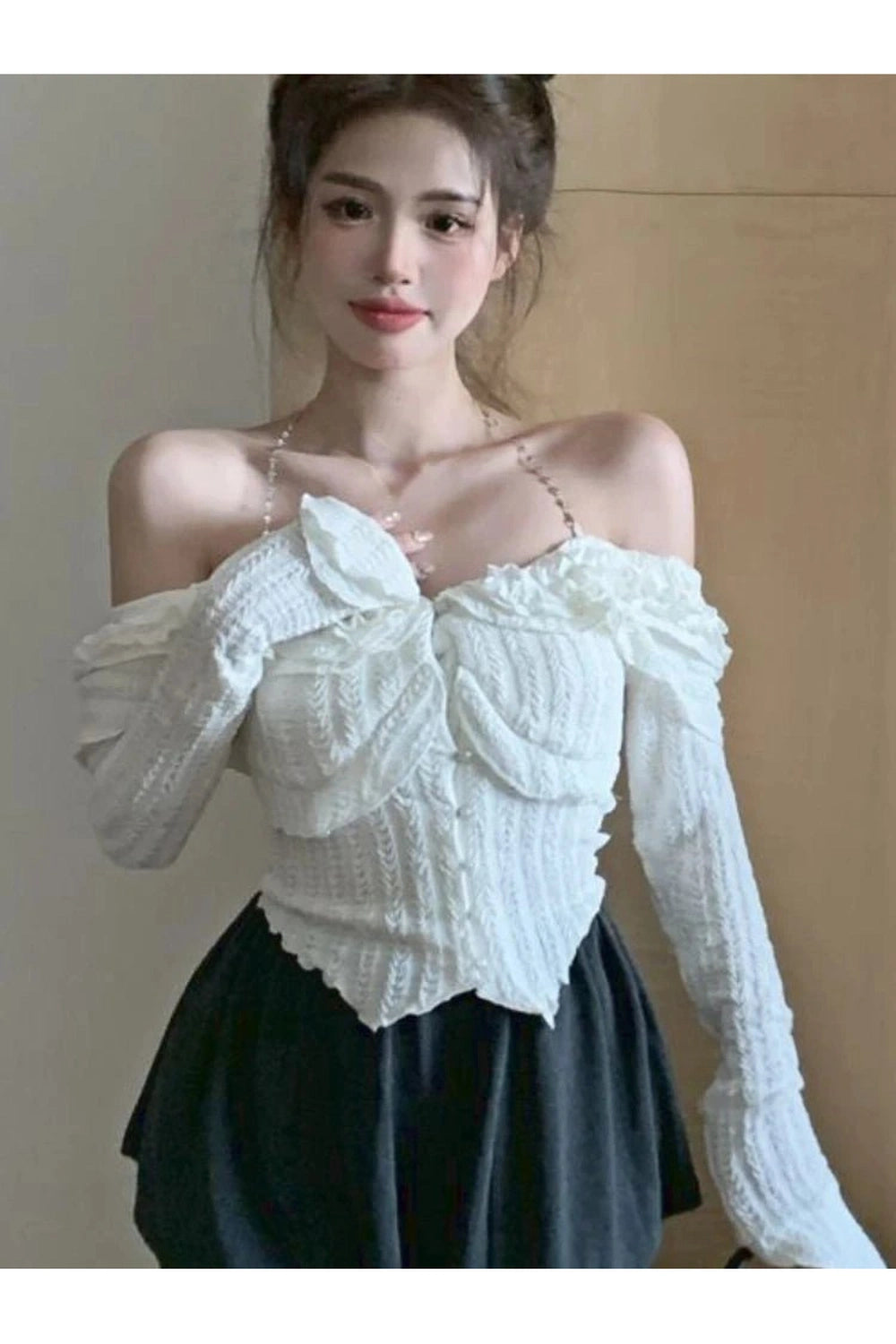 New Style Trends - White Ruffle Kawaii Blouse - Outfit Ideas New Style Trends - White Ruffle Kawaii Blouse - Outfit Ideas