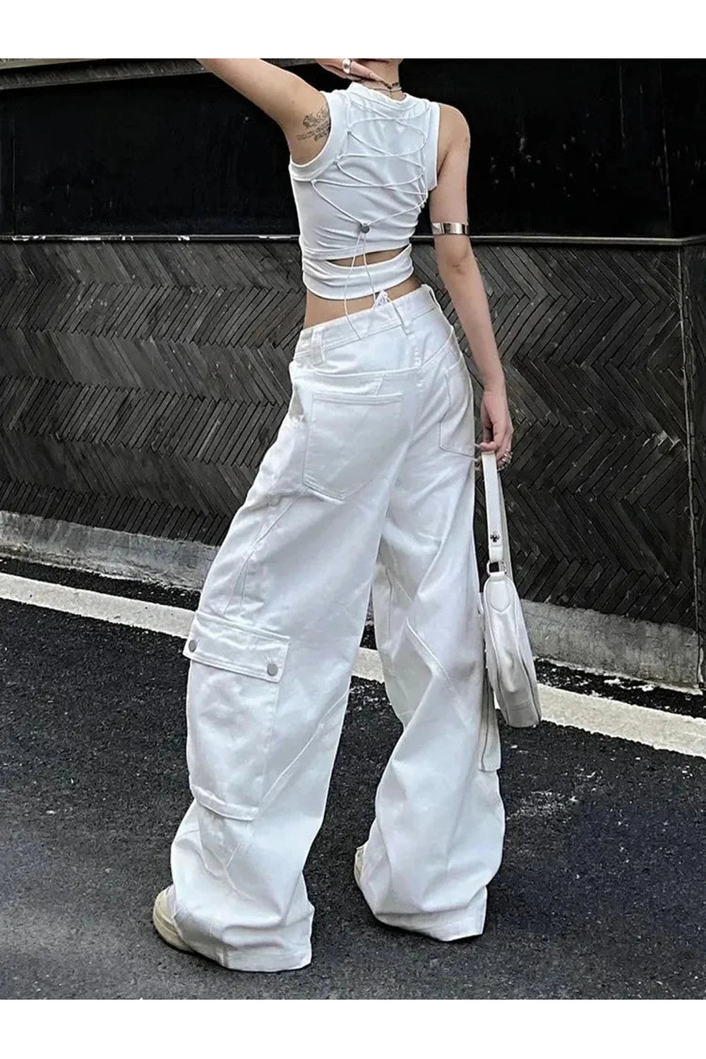 New Style Trends - White Y2k Baggy Streetwear Pants - Outfit Ideas