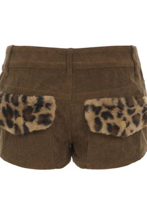 New Style Trends - Wild Fluff Pocket Y2k Shorts - Outfit Ideas