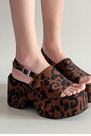 New Style Trends - Wild Prowl Leopard Chunky Aesthetic Sandals - Outfit Ideas