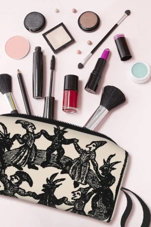 New Style Trends - Witch Circle Print Aesthetic Makeup Bag - Outfit Ideas