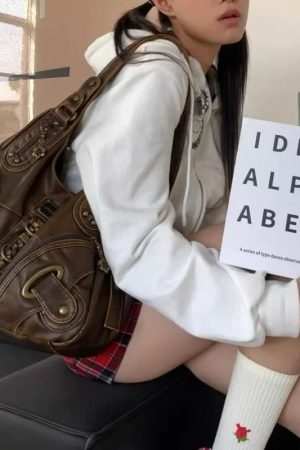 New Style Trends - Y2k Antique Brass Detail Hobo Bag - Outfit Ideas