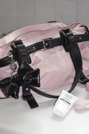 New Style Trends - Y2K Baddie Belted Handbag - Outfit Ideas