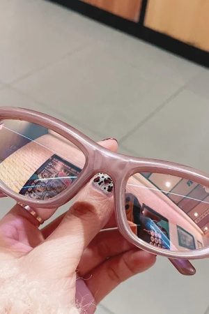 New Style Trends - Y2k Bubblegum Dream Cat-Eye Sunglasses - Outfit Ideas