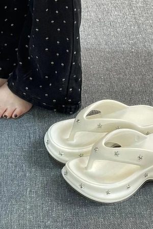 New Style Trends - Y2k Cosmic Chic Sandals - Outfit Ideas