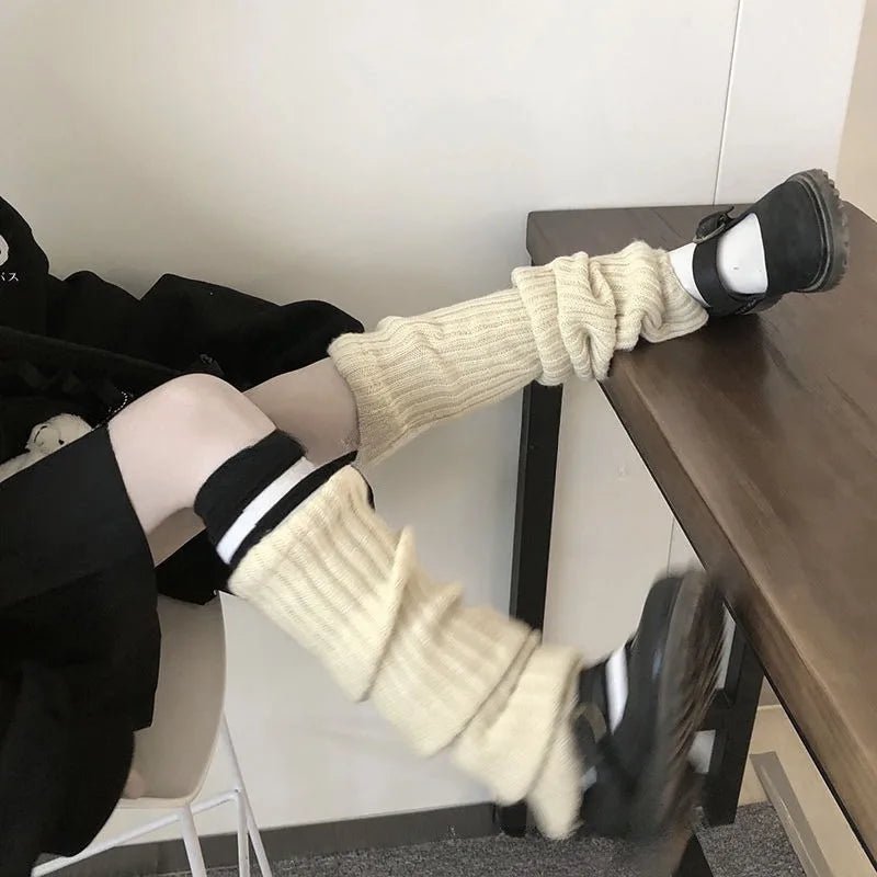 New Style Trends - Y2k Cozy Ribbed Slouch Leg Warmers - Outfit Ideas New Style Trends - Y2k Cozy Ribbed Slouch Leg Warmers - Outfit Ideas
