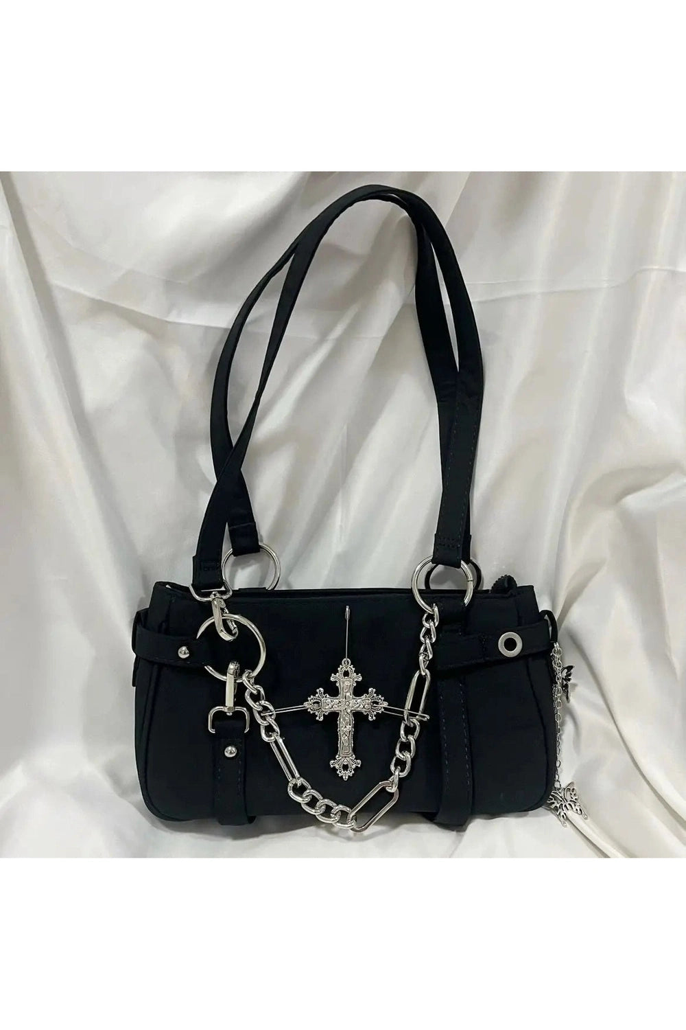New Style Trends - Y2k Cross Chain Shoulder Bag - Outfit Ideas
