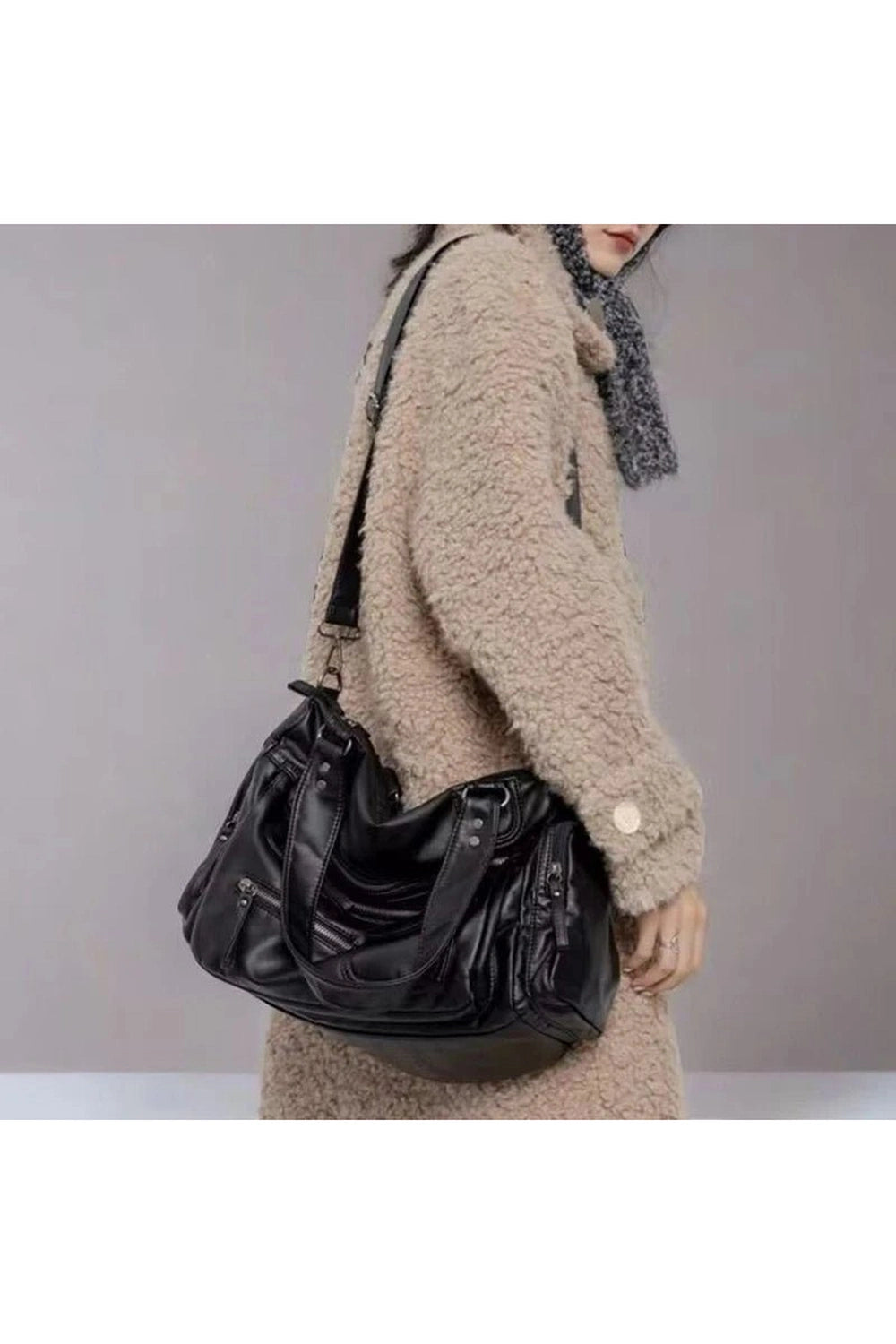 New Style Trends - Y2k Edgy Multi-Pocket Handbag - Outfit Ideas New Style Trends - Y2k Edgy Multi-Pocket Handbag - Outfit Ideas