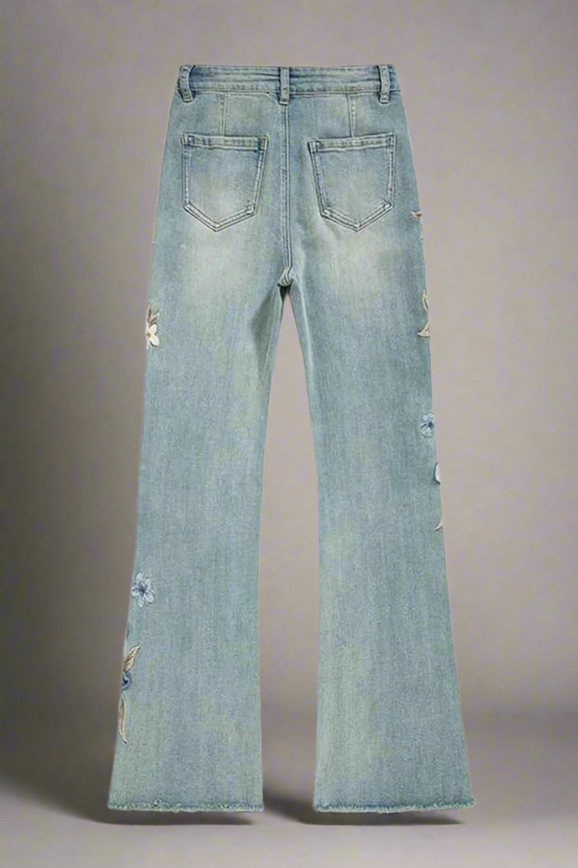 New Style Trends - Y2k Floral Meadow Embroidered Jeans - Outfit Ideas