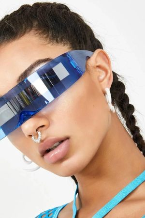 New Style Trends - Y2k Futurewave Chrome Sunglasses - Outfit Ideas