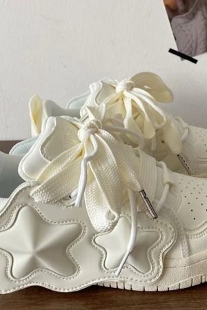 New Style Trends - Y2k Kawaii Cosmic Glow Star Sneakers - Outfit Ideas