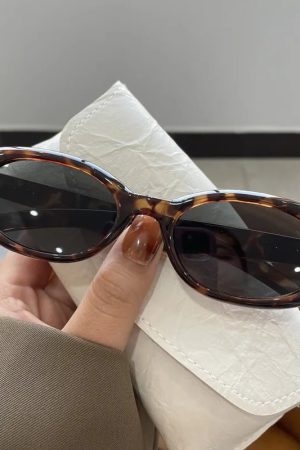 New Style Trends - Y2k Matrix Vision Wraparound Sunglasses - Outfit Ideas