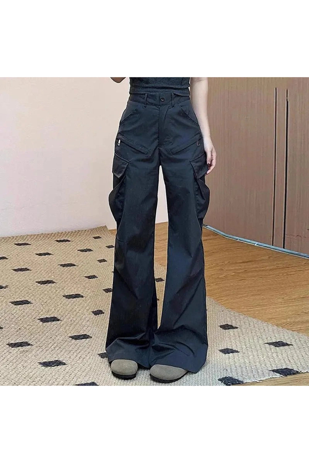 New Style Trends - Y2k Midnight Cargo Flare Pants - Outfit Ideas