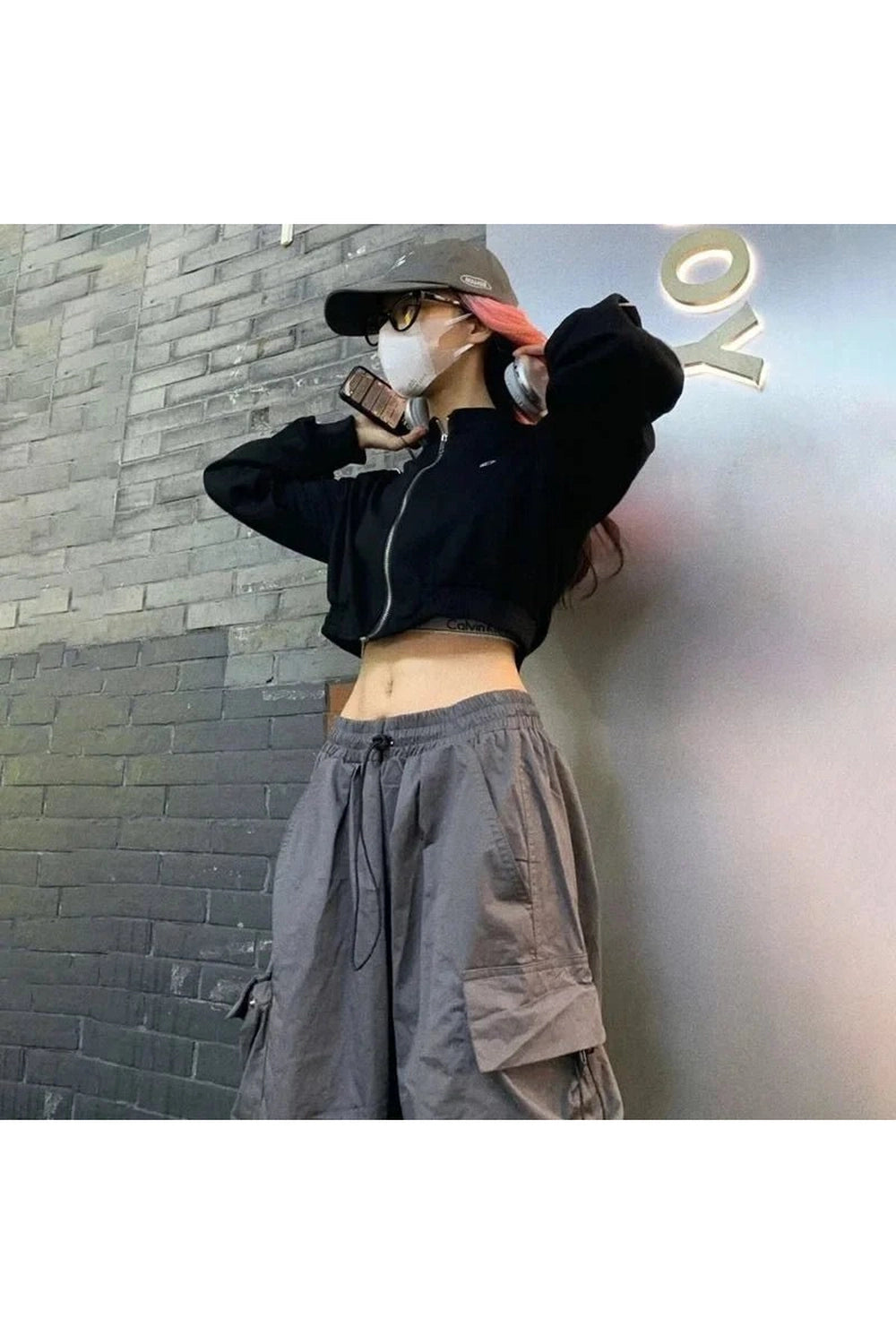 New Style Trends - Y2k Oversized Cargo Joggers - Outfit Ideas New Style Trends - Y2k Oversized Cargo Joggers - Outfit Ideas