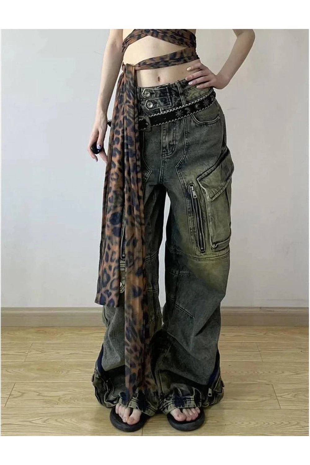 New Style Trends - Y2k Oversized Cargo Pants - Outfit Ideas