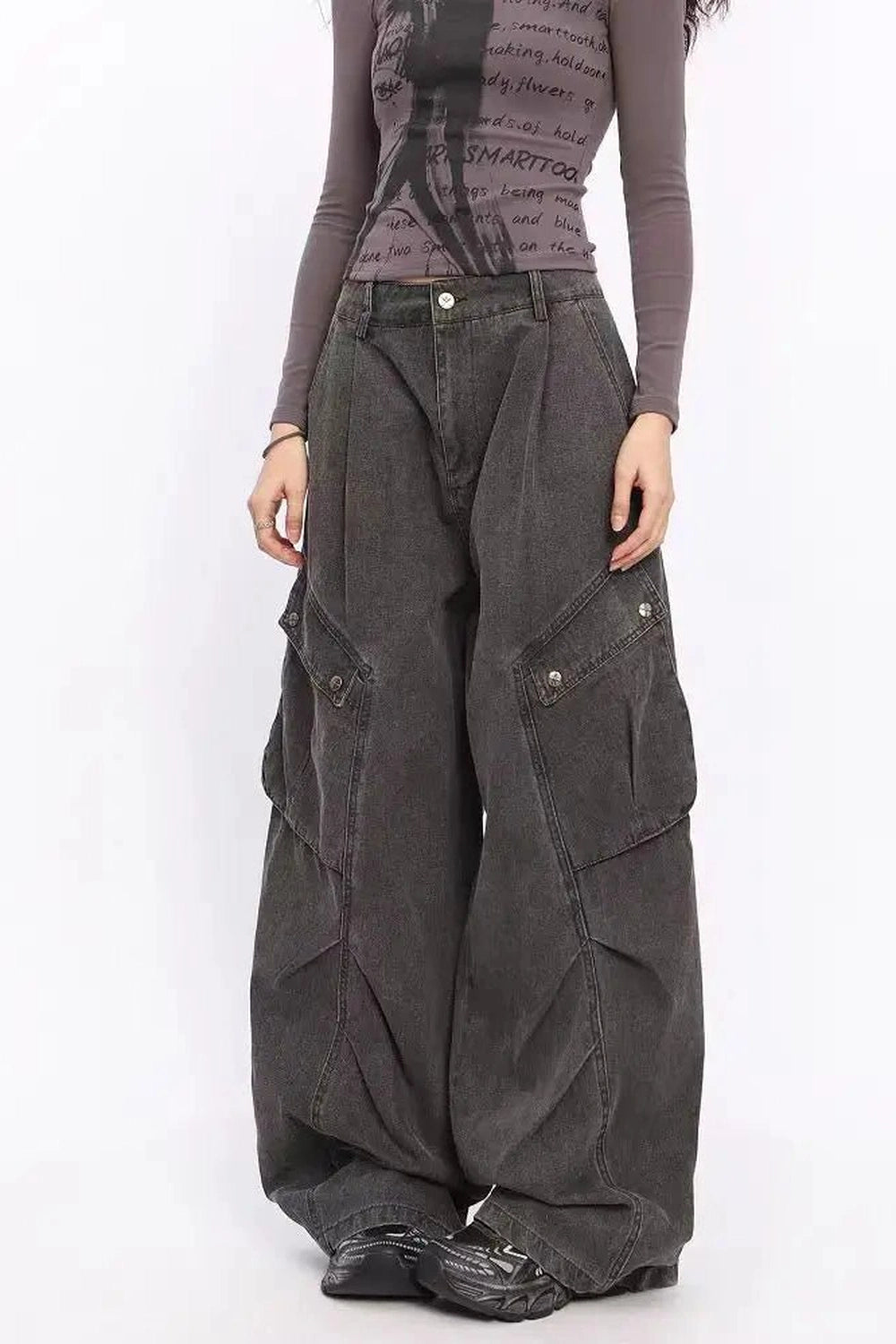 New Style Trends - Y2k Oversized Utility Cargo Pants - Outfit Ideas