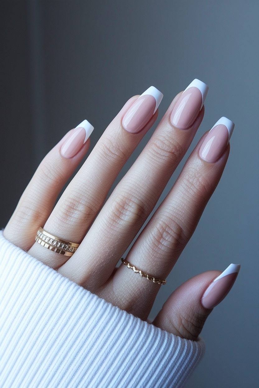 Short French Tip Acrylic Nails Almond: Trendy and Stylish outfit idea