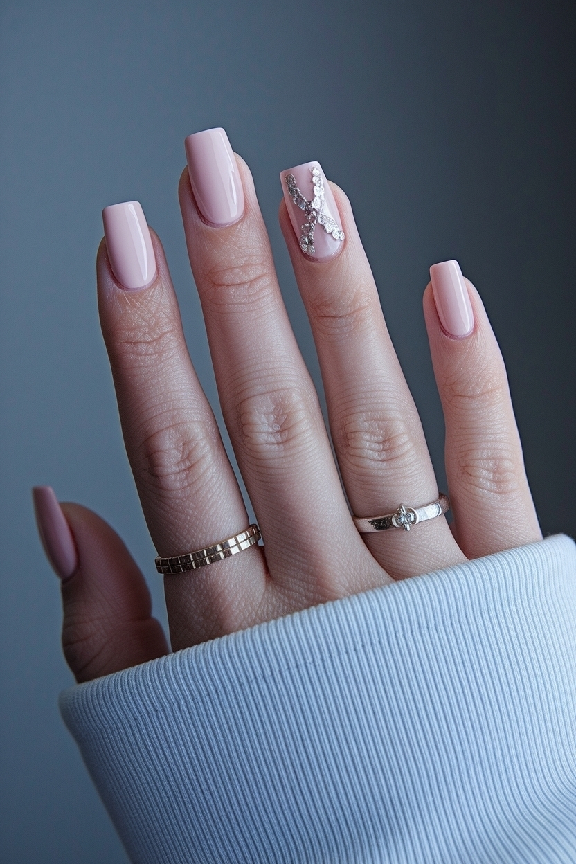 Short Square Nails Design Ideas: Chic and Stylish outfit idea