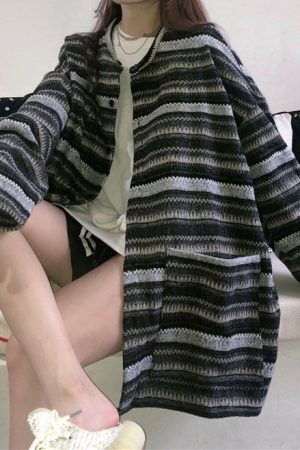 Style Core Aesthetics, New Style Trends - 80's Grandma Striped Cardigan Sweater