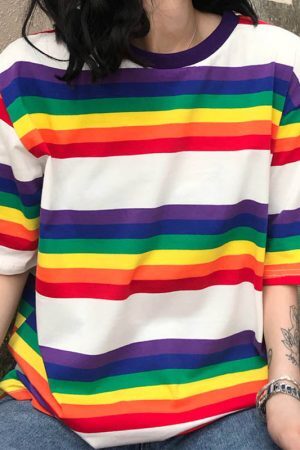 Style Core Aesthetics, New Style Trends - 90s Kids Rainbow Tee