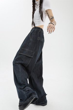 Style Core Aesthetics, New Style Trends - Acubi Dark Wash Cargo Jeans