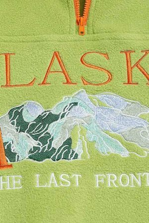 Style Core Aesthetics, New Style Trends - Alaska Zip Up Sweater