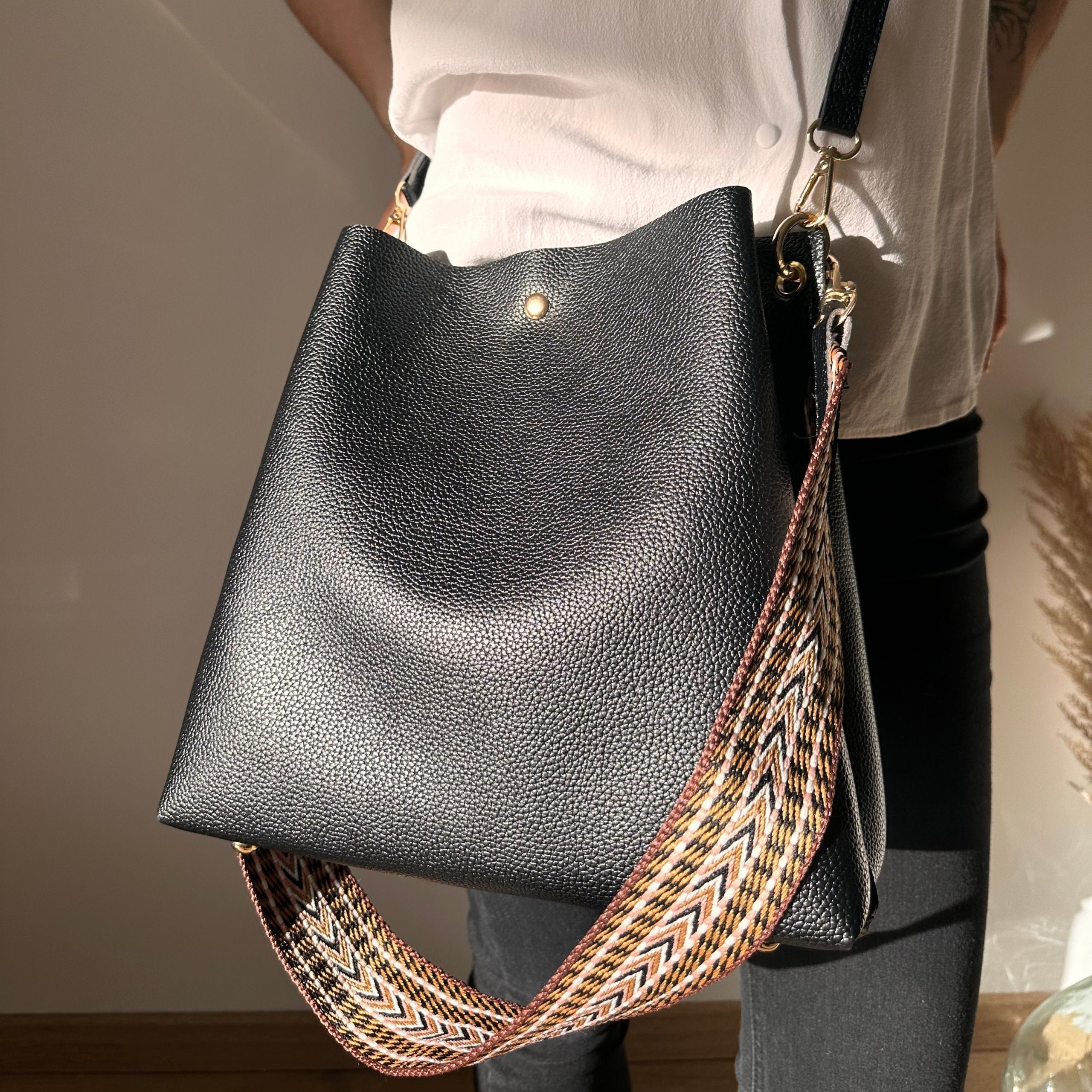 Style Core Aesthetics, New Style Trends - Aldora | Sac seau bandoulière Style Core Aesthetics, New Style Trends - Aldora | Sac seau bandoulière