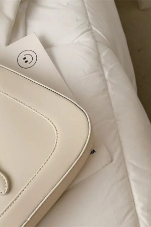 Style Core Aesthetics, New Style Trends - Arvane | Sac à épaule contemporain