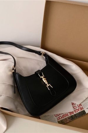 Style Core Aesthetics, New Style Trends - Arvane | Sac à épaule contemporain