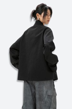 Style Core Aesthetics, New Style Trends - Asymmetric Frog Button Jacket