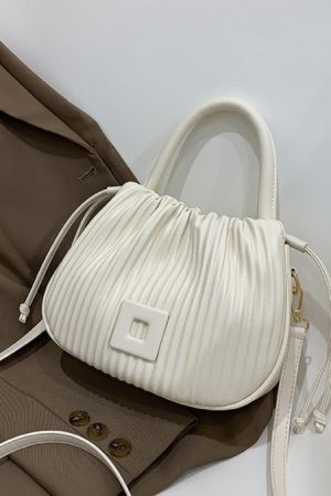 Style Core Aesthetics, New Style Trends - Aurela | Sac à main plissé