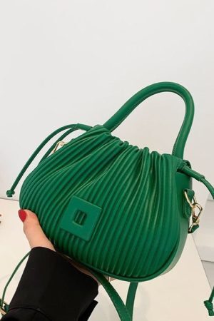 Style Core Aesthetics, New Style Trends - Aurela | Sac à main plissé