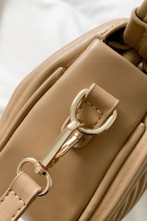 Style Core Aesthetics, New Style Trends - Aurela | Sac à main plissé