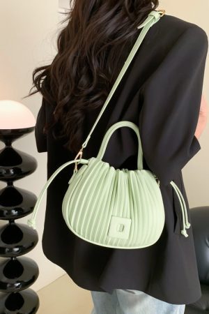 Style Core Aesthetics, New Style Trends - Aurela | Sac à main plissé