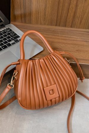 Style Core Aesthetics, New Style Trends - Aurela | Sac à main plissé