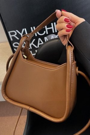 Style Core Aesthetics, New Style Trends - Avellia | Mini sac bandoulière