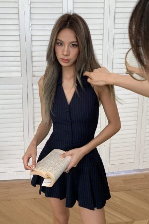 Style Core Aesthetics, New Style Trends - Baby Lies Halter Striped Dress