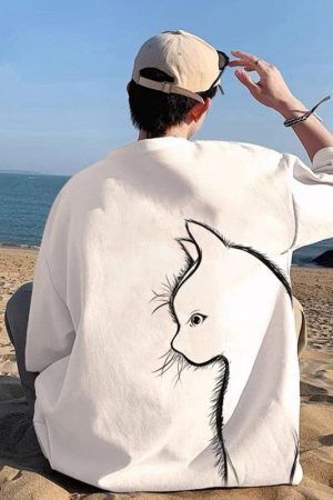 Style Core Aesthetics, New Style Trends - Back Printed Cat Tee