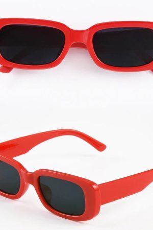 Style Core Aesthetics, New Style Trends - Baddie Back In Business Sunglasses