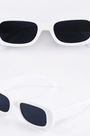 Style Core Aesthetics, New Style Trends - Baddie Back In Business Sunglasses
